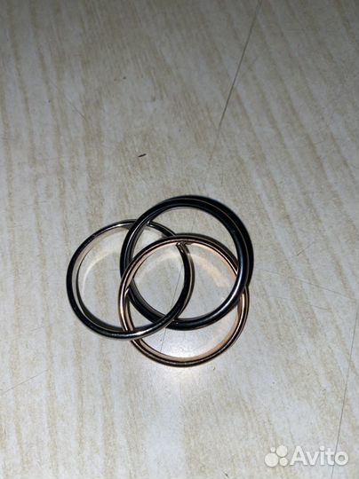 Серебряное кольцо