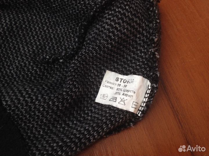 Шапки мужские новые трикотажные на флисе