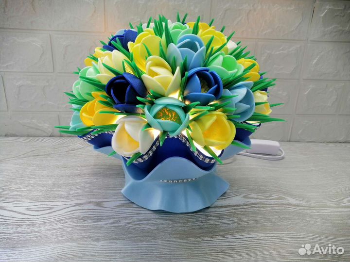 Букет цветов. Светильники