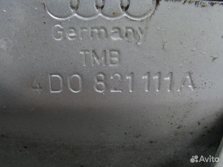 Audi A8 крыло переднее левое 2000-2002