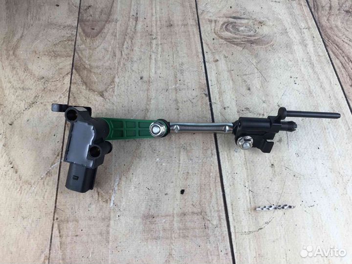 Датчик дорожного просвета Touareg NF, Cayenne 958