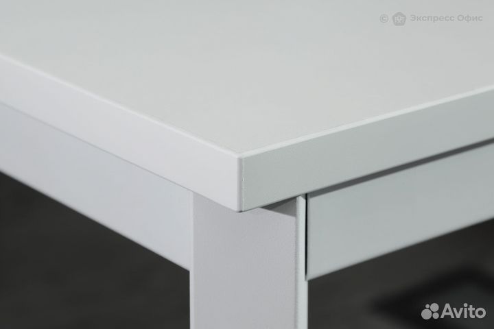 Стол-бенч двойной на металлокаркасе Slim system С