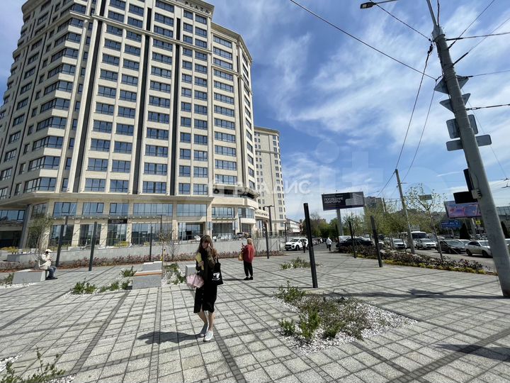 Сдам торговое помещение, 320.1 м²