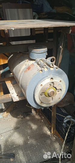 Станок циркулярно- фуговальный