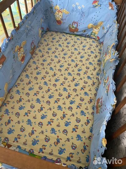 Бортики на детскую кроватку