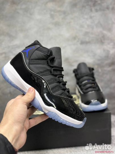 Nike air Jordan 11 retro space jam