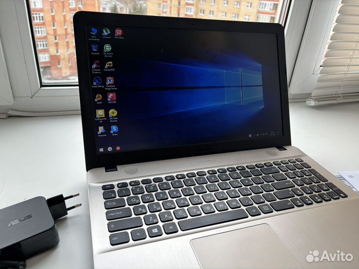 Ноутбук asus X541S