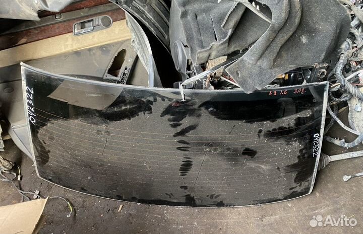 Стекло заднее Mitsubishi Lancer 9 2003-2008