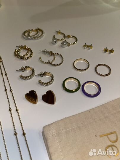 Все украшения на фото