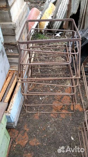 Ульи б.у и подставки под ульи