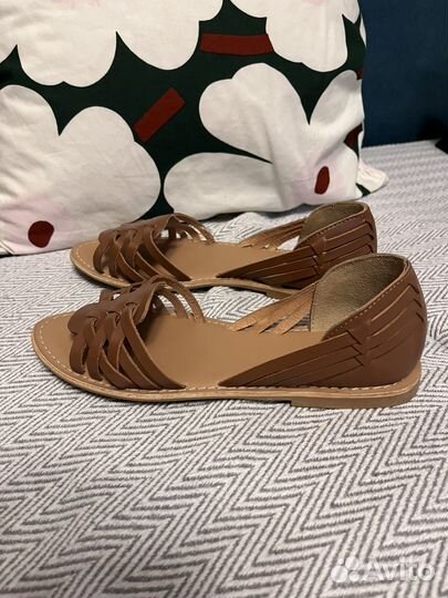 Сандалии женские 38 размер
