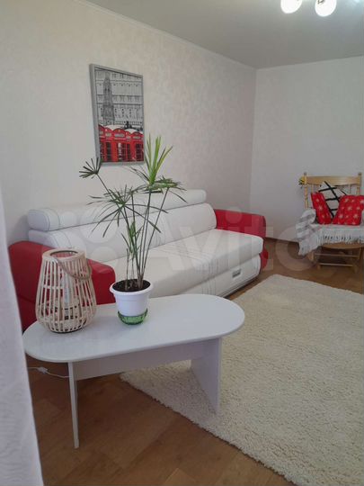 4-к. квартира, 84 м², 8/9 эт.