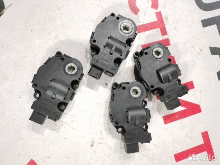 Сервопривод заслонок печки Bmw X4 F26 N55B30A 2014