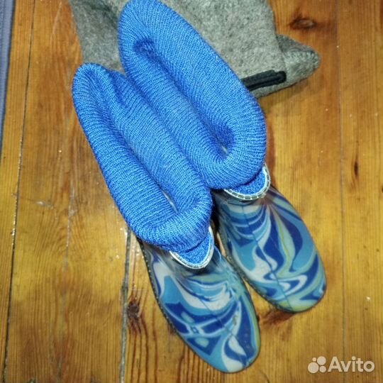 Женские резиновые сапоги