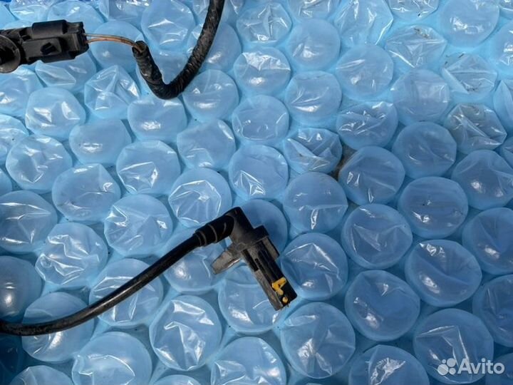 Датчик abs задний правый Infiniti G37 V36 3.7L V6