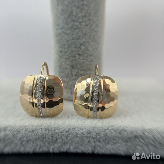 Золотые серьги 585