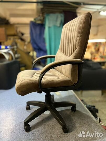 Компьютерное кресло