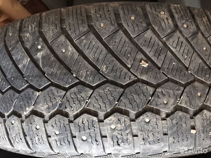 Continental Conti4x4IceContact 225/65 R17 102T