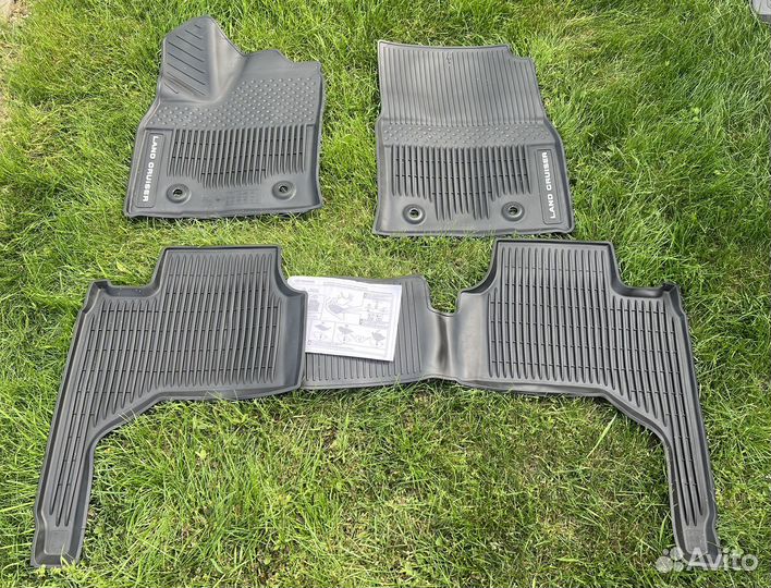 Ковры салона Toyota Land Cruiser 300