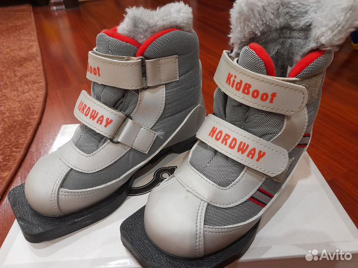 Лыжи беговые детские