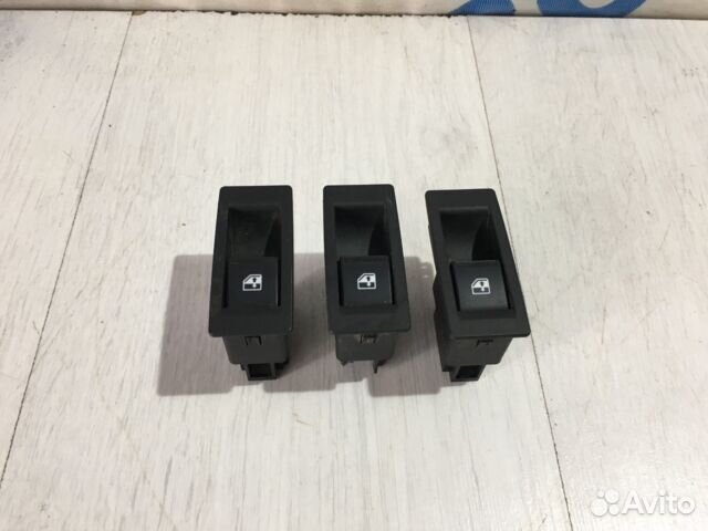 Кнопка стеклоподъемника LADA vesta SW Cross 1.8 мт