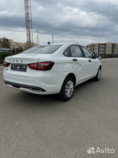 LADA Vesta 1.6 МТ, 2024, 10 км