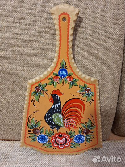 Доска кухонная резная, ручная работа