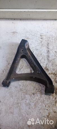Рычаг задний нижний правый 95533101811
