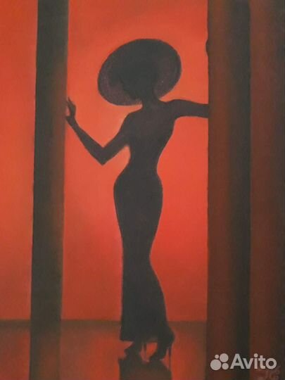 Картина сухой пастелью. Силуэт девушки