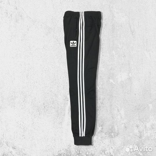 Спортивный костюм Adidas