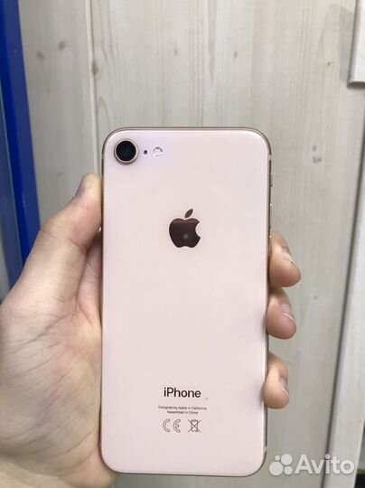 iPhone 8, 64 ГБ