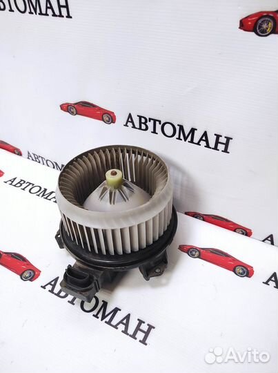 Моторчик печки Toyota Corolla E150