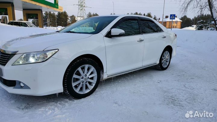 Toyota Camry 2.5 AT, 2013, 175 000 км