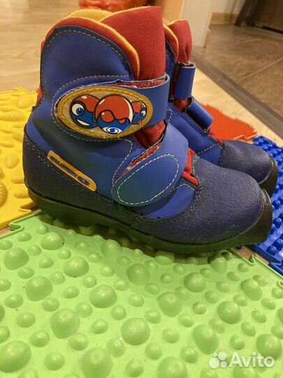 Лыжные ботинки детские