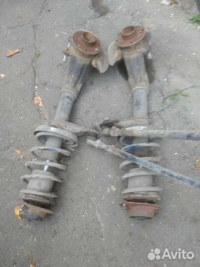 Стойки передние на daewoo nexia