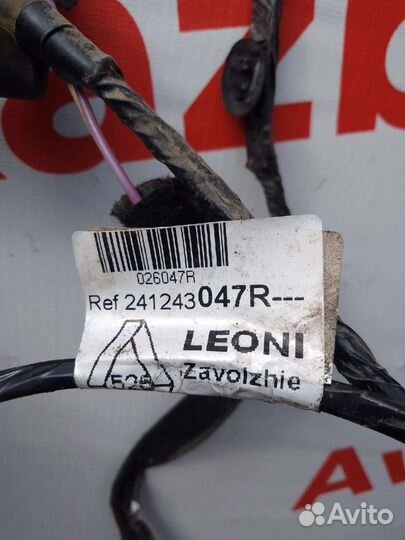 Проводка передней правой двери Renault Logan