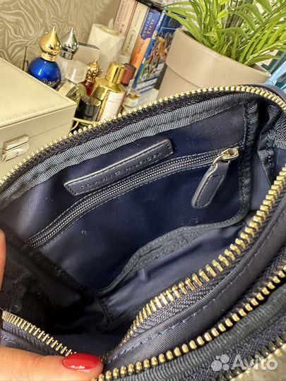 Сумка кросс боди Tommy Hilfiger