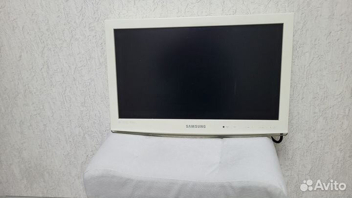 Телевизор Samsung LE19C451E2wxru
