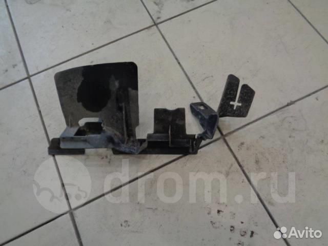 Воздуховод радиатора левый VW Golf V Variant 2003