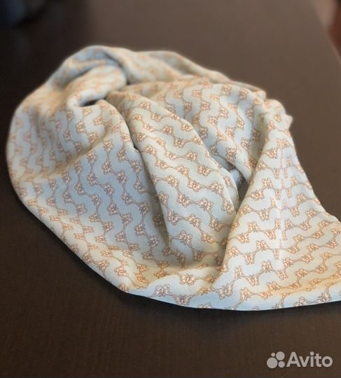 Платки, шарфы, палантины, клатч. Цены От