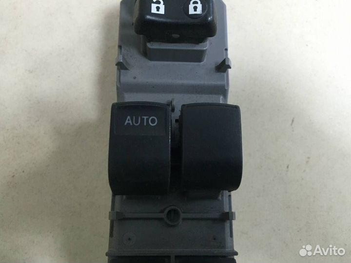 Блок управления стеклоподъемниками Toyota Rav 4 A3