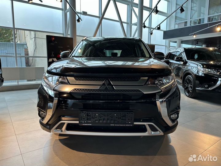 Mitsubishi Outlander 2.0 CVT, 2019, 77 921 км