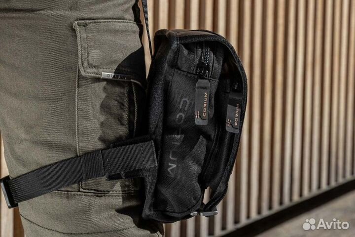 Сумка на бедро для мотоциклиста givi CRM104