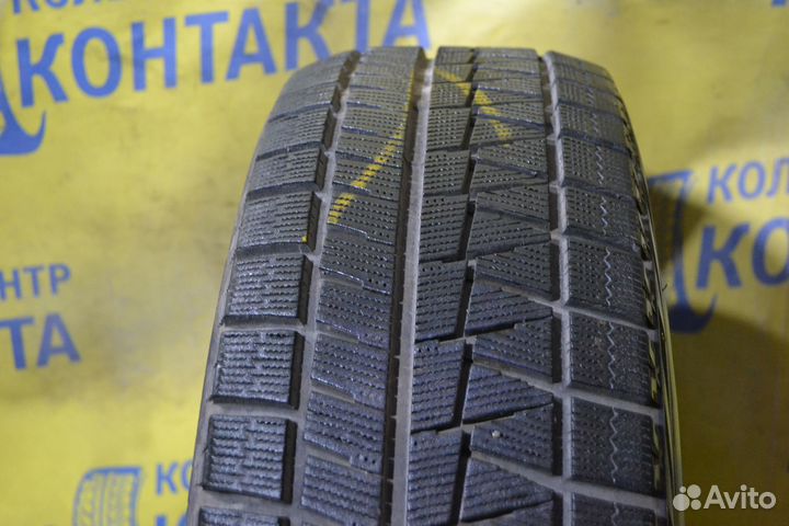 Bridgestone Blizzak Revo GZ 225/45 R18