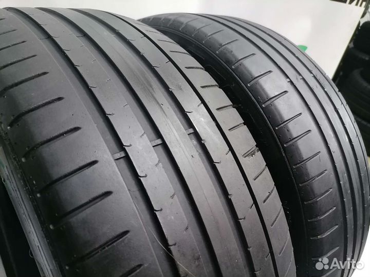 Pirelli P Zero PZ4 245/45 R18