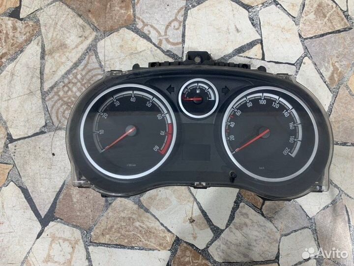 Щиток приборов Opel Corsa хэтчбек 1.4 (Z14XER)