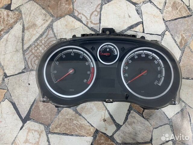 Щиток приборов Opel Corsa хэтчбек 1.4 (Z14XER)