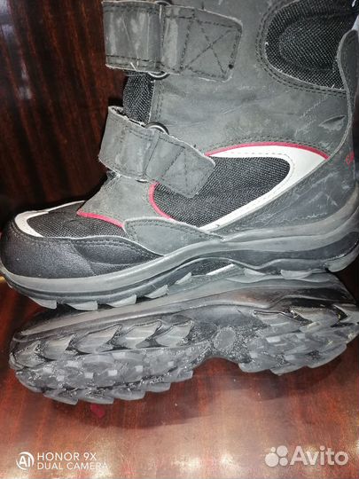 Кроссовки детские 32