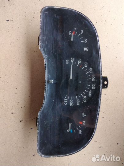 Приборная панель