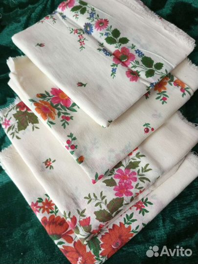 Платки павловопосадские новые